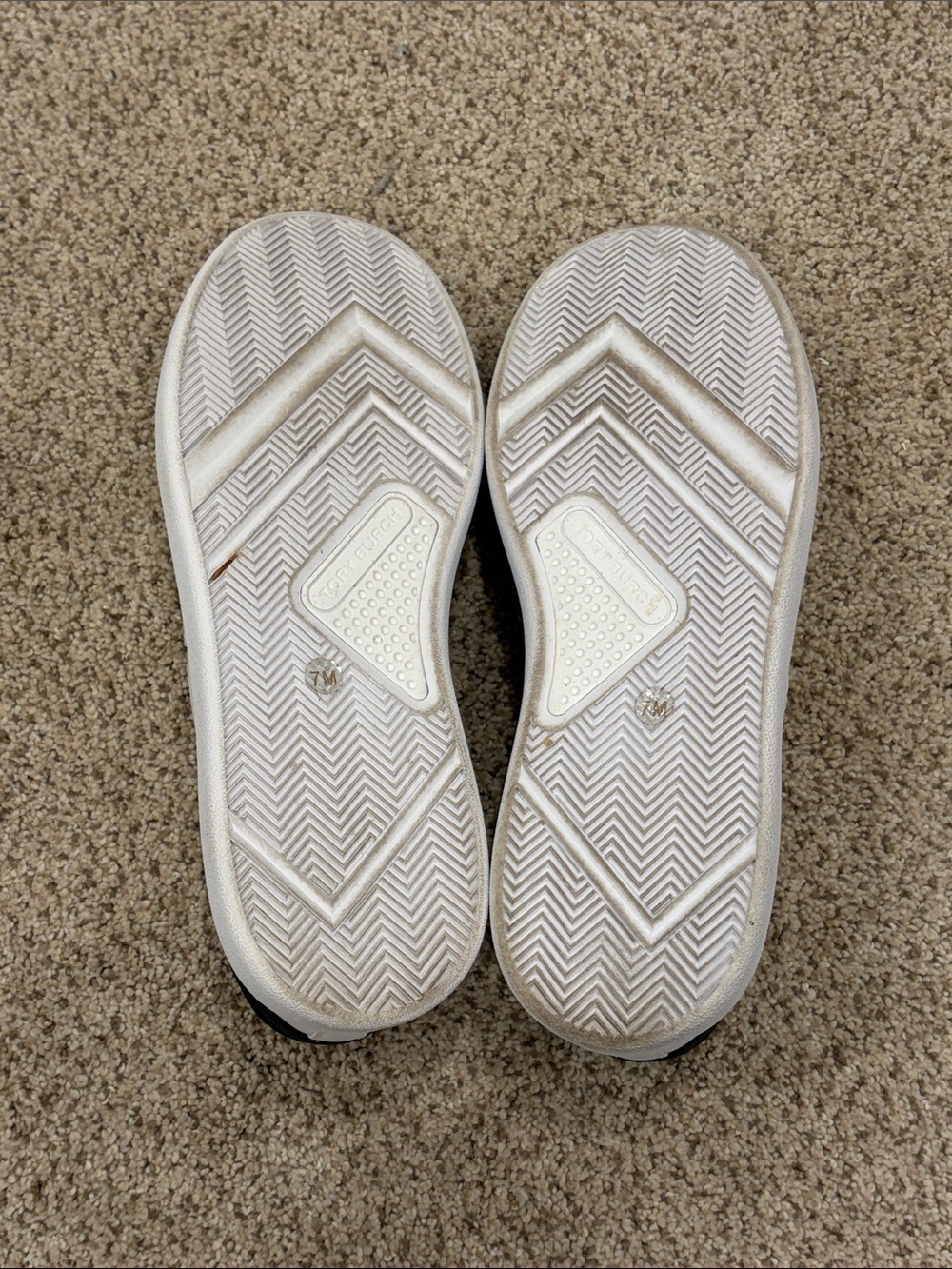 Tory Burch women’s 7 White/Navy Leather Low-Top Sneakers - Picture 7 of 8